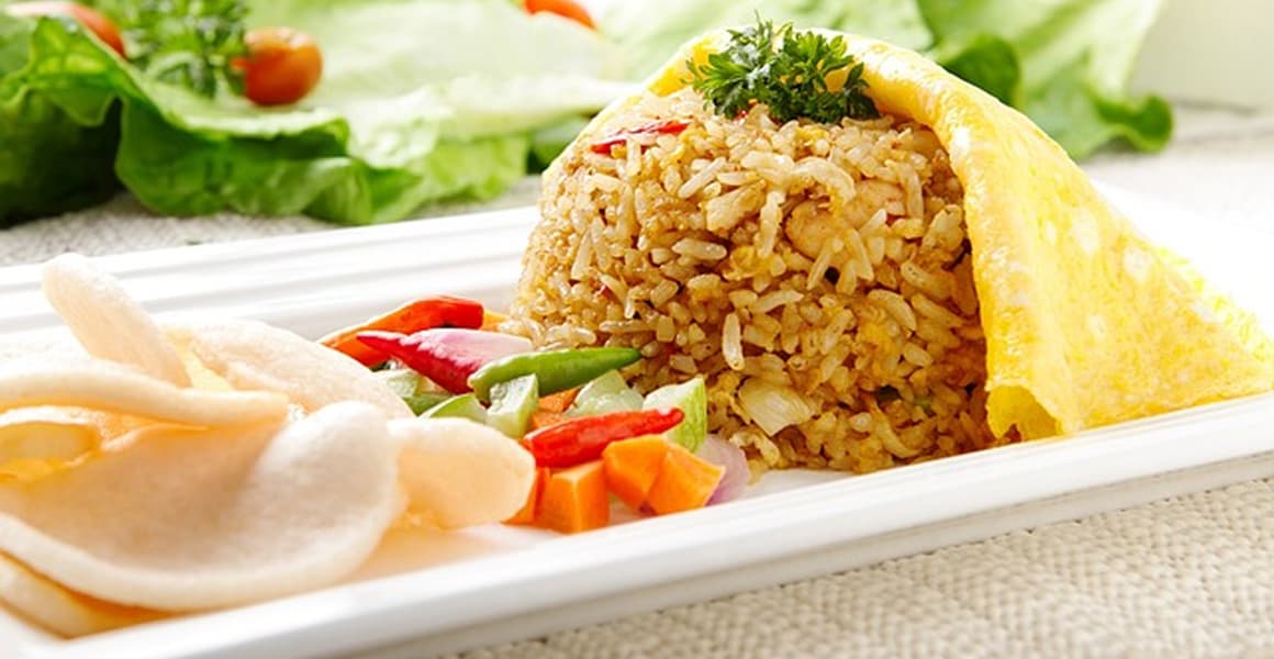 オムライスプレートの画像